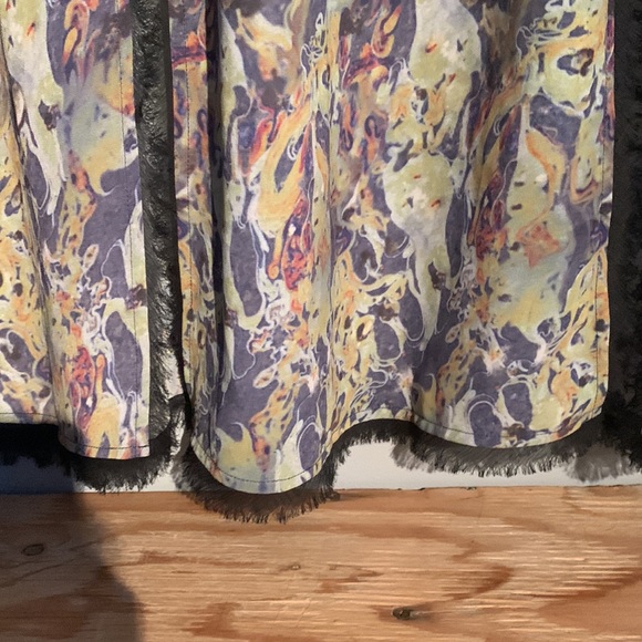 House of Harlow skirt - Picture 5 of 6